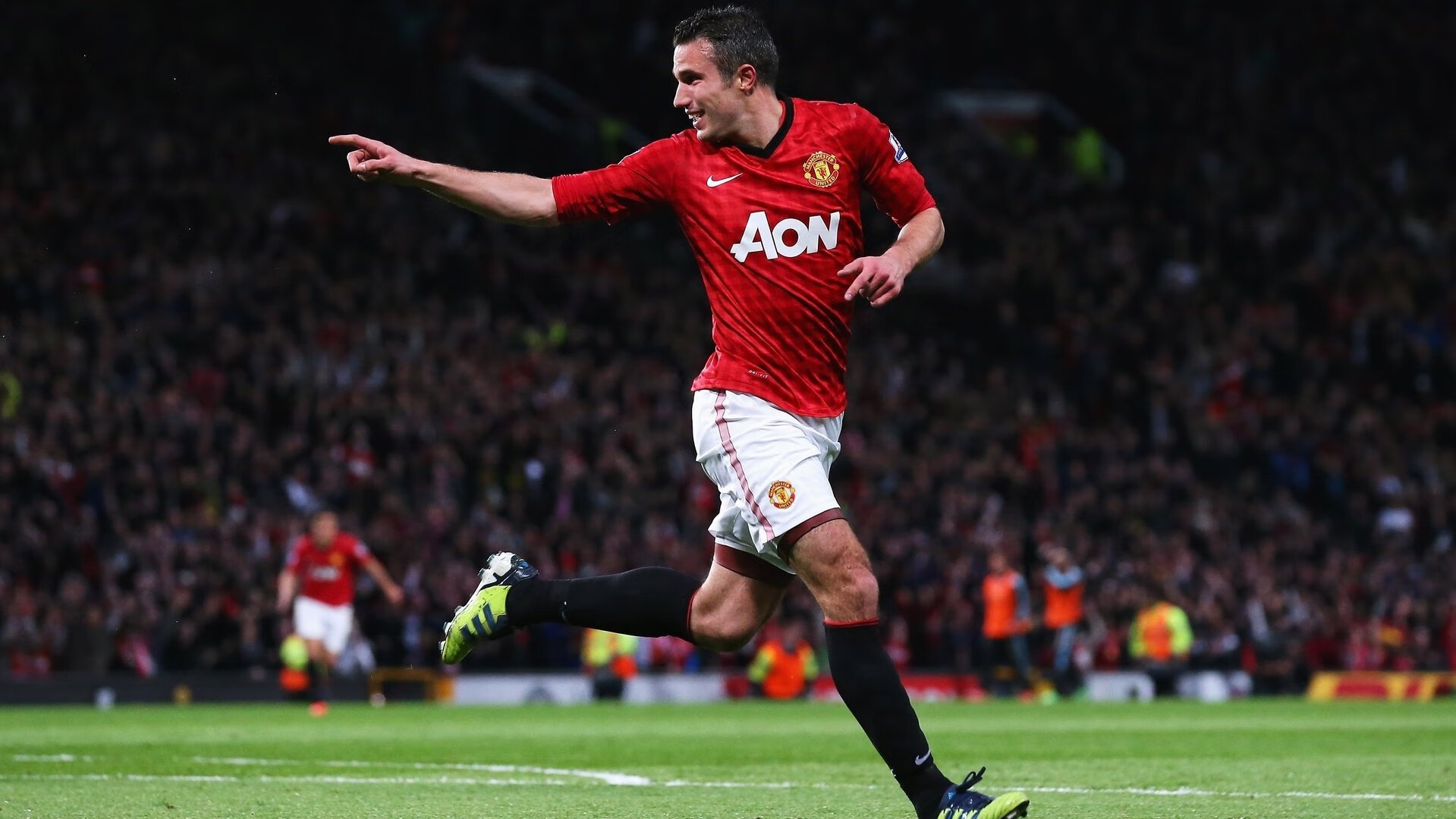 体育传媒打造足球传奇，讴歌运动精神，传播体育文化,尽享运动乐趣